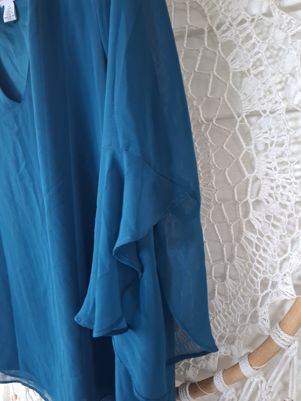 Calvin Klein Teal V-Neck Sheer Bell Sleeve Blouse Size Large - Picture 2 of 2